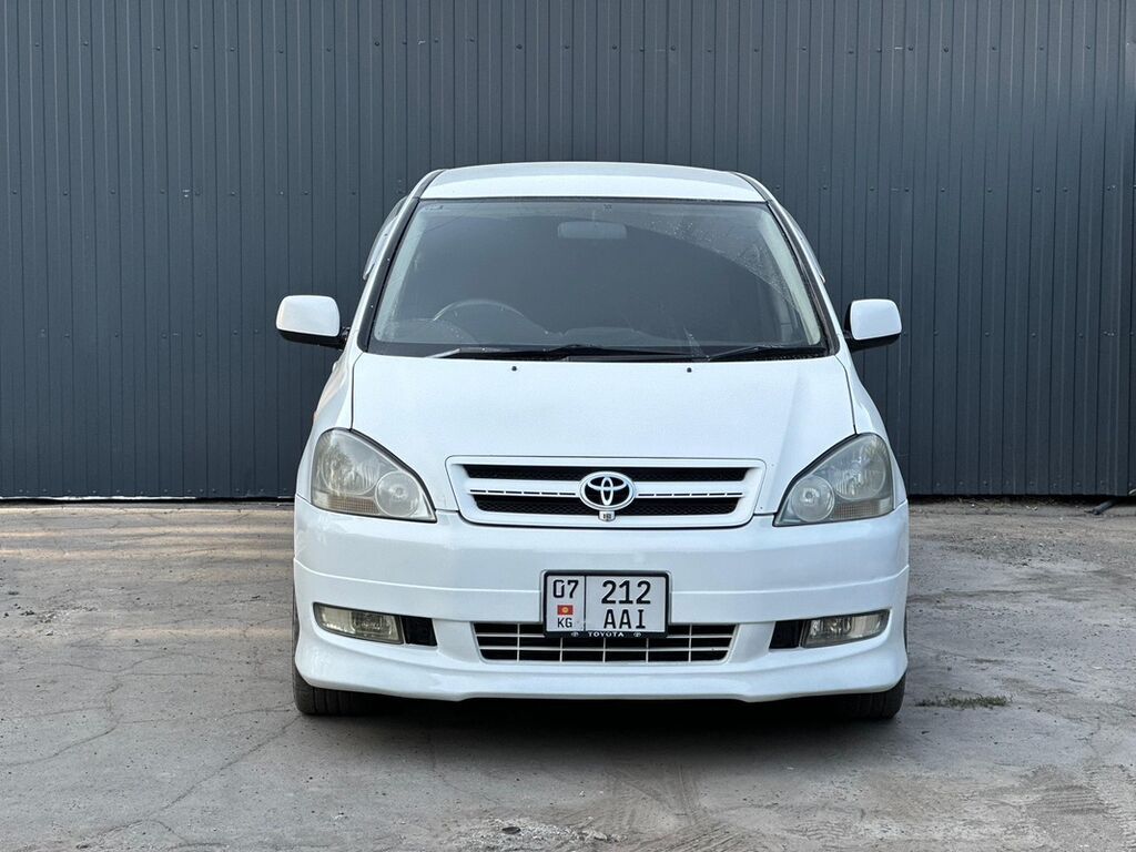 Toyota Ipsum