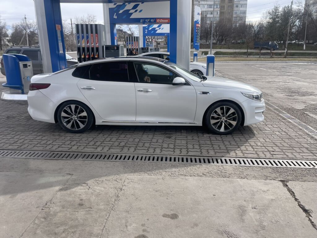 Kia K5