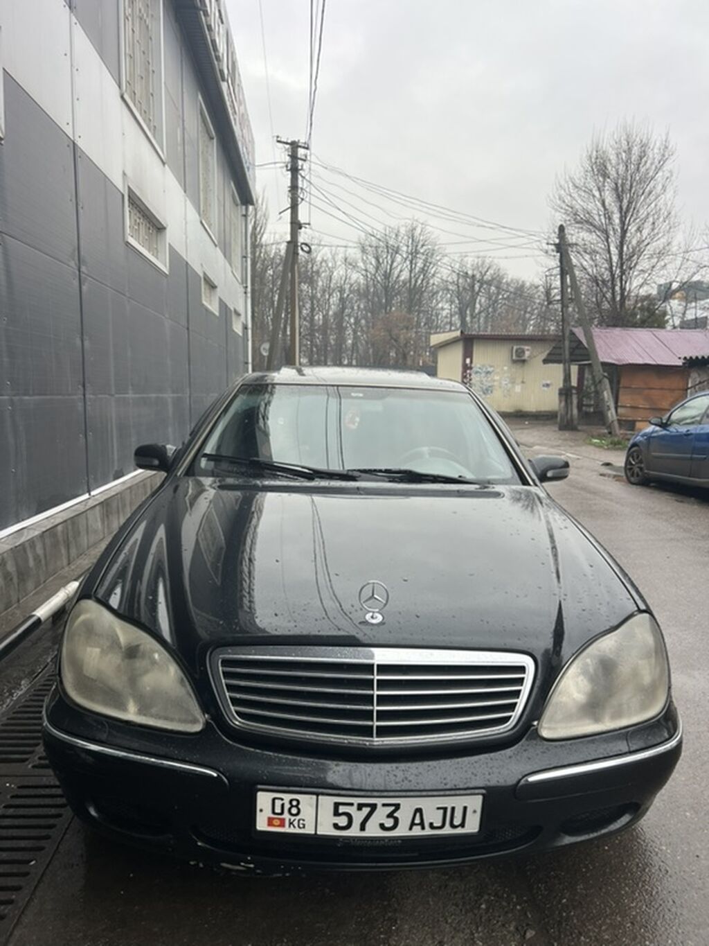 Mercedes-Benz 220