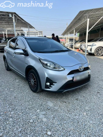 Toyota Prius c