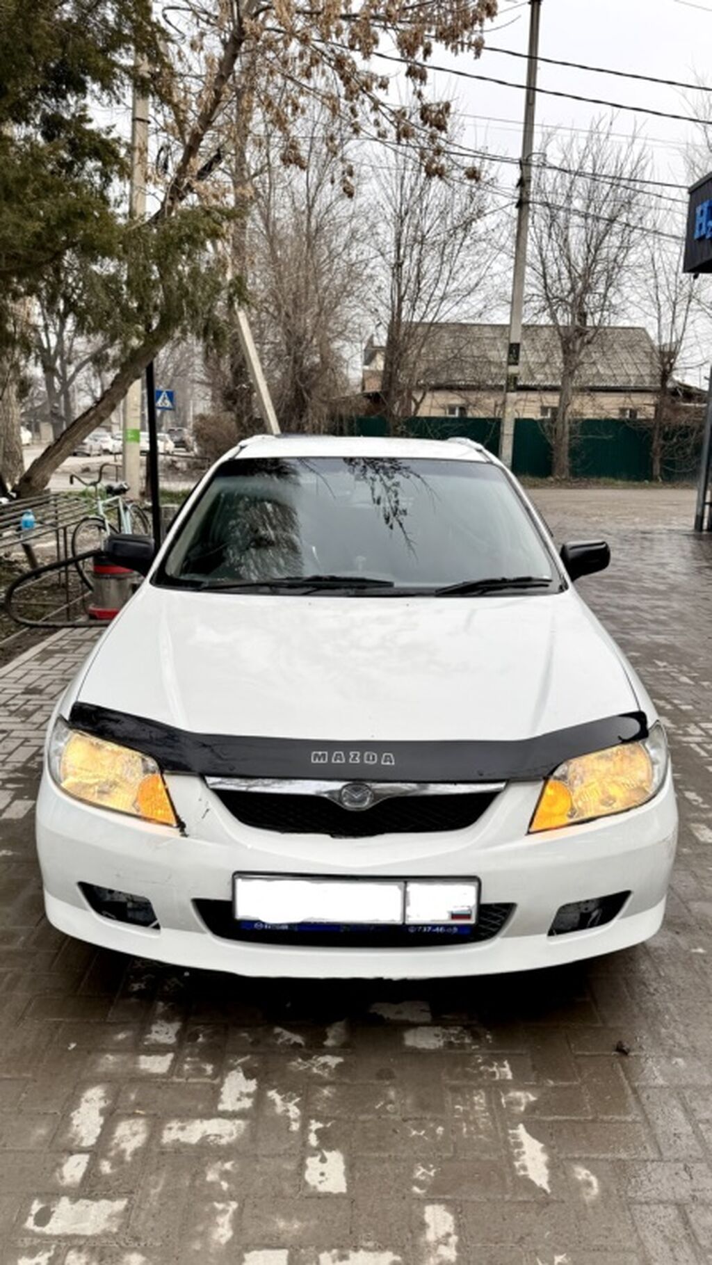 Mazda Familia
