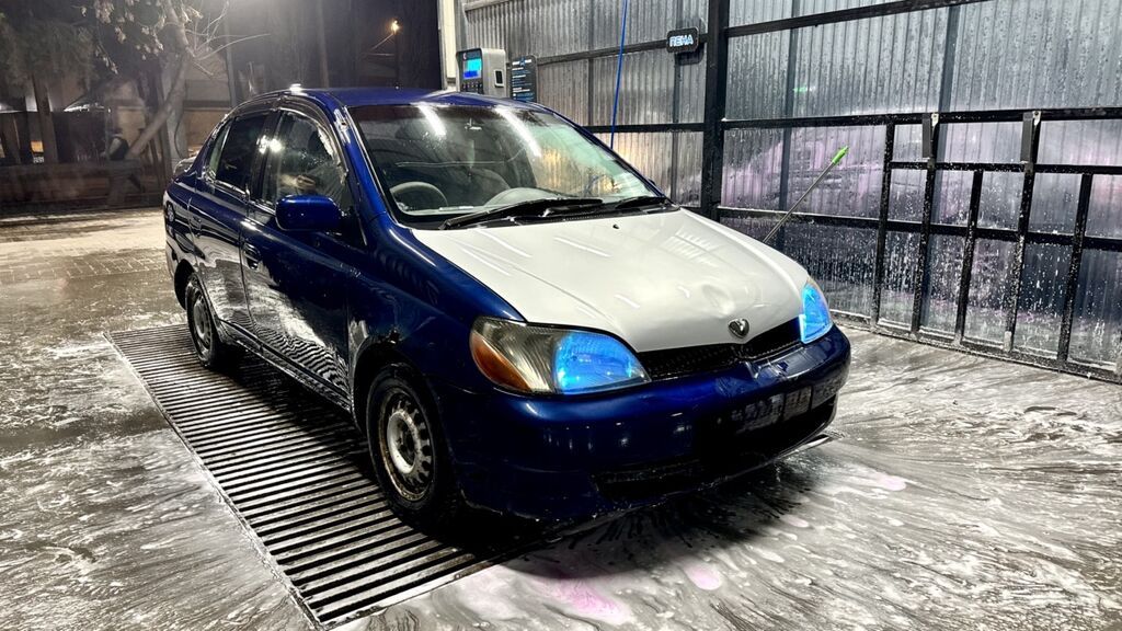 Toyota Platz
