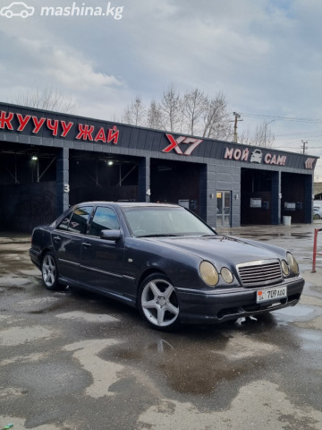 Mercedes-Benz E-Класс