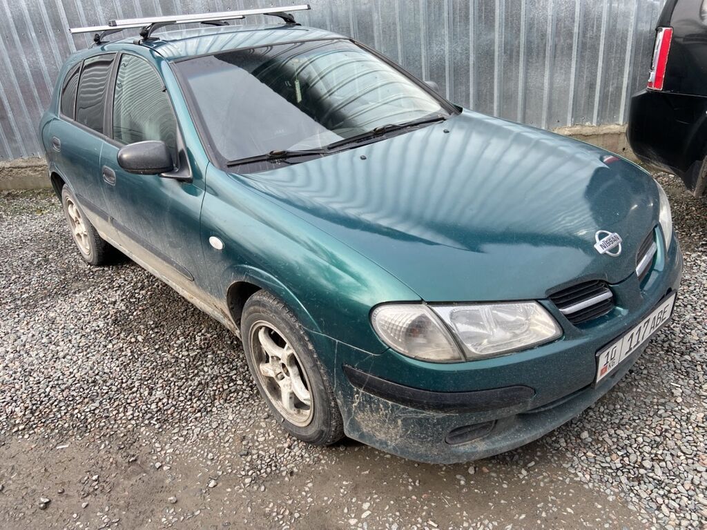 Nissan Almera