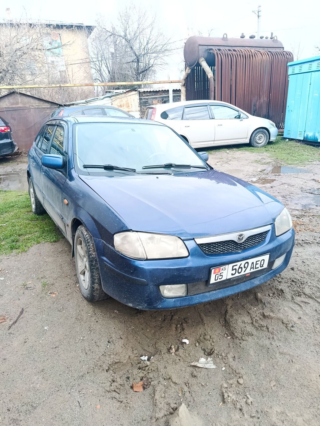 Mazda 323