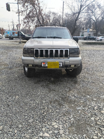 Jeep Cherokee