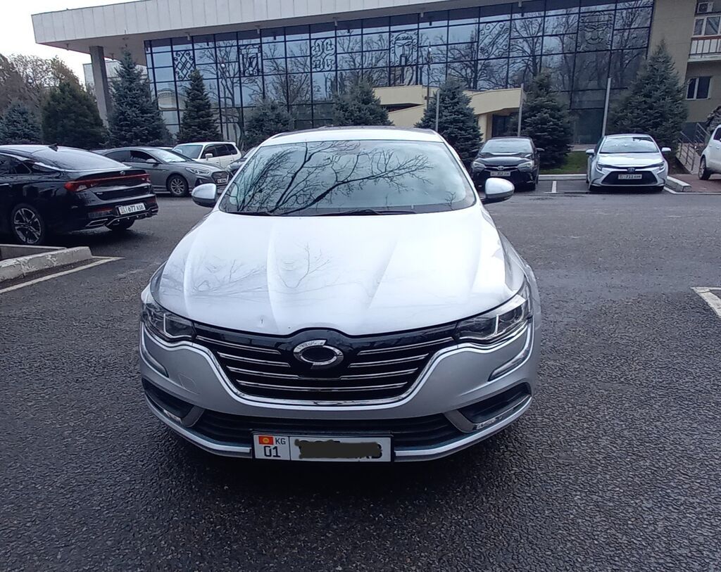 Renault SM6