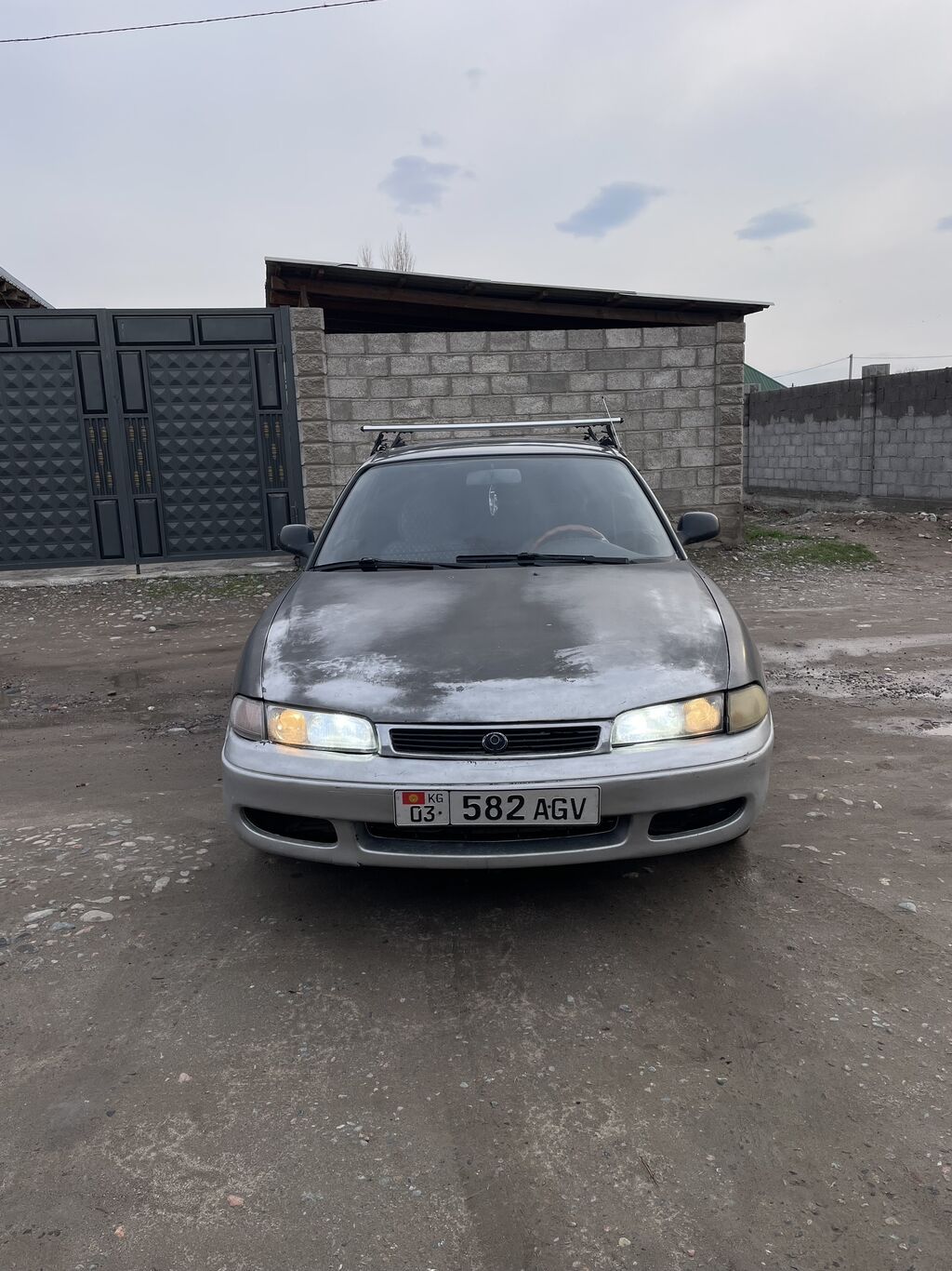 Mazda Cronos