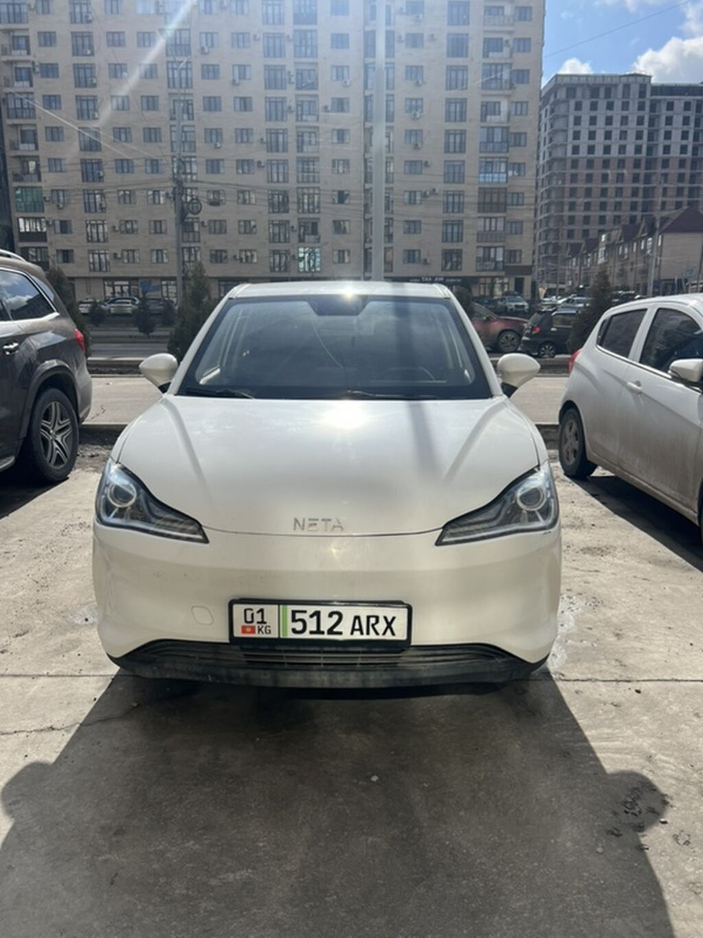 BYD E2