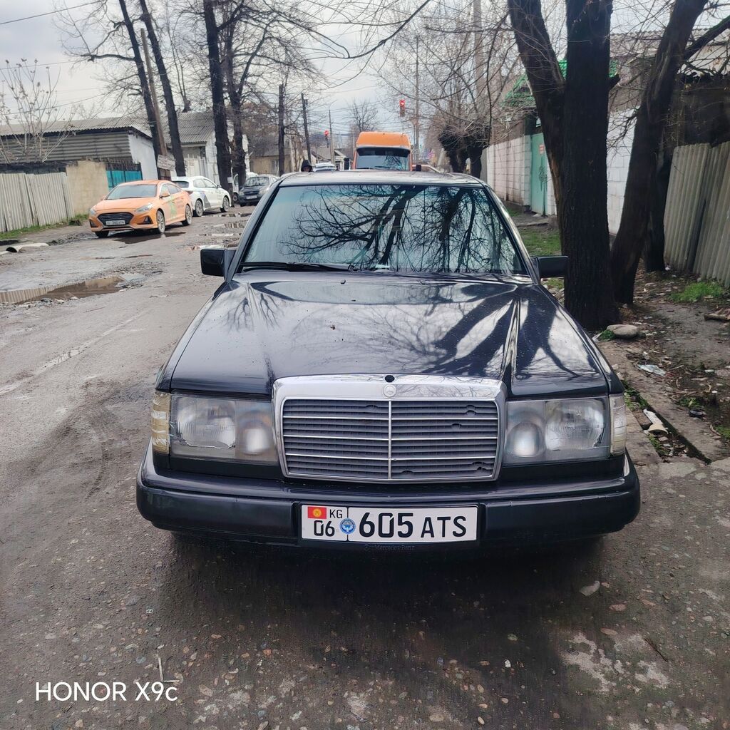 Mercedes-Benz W124