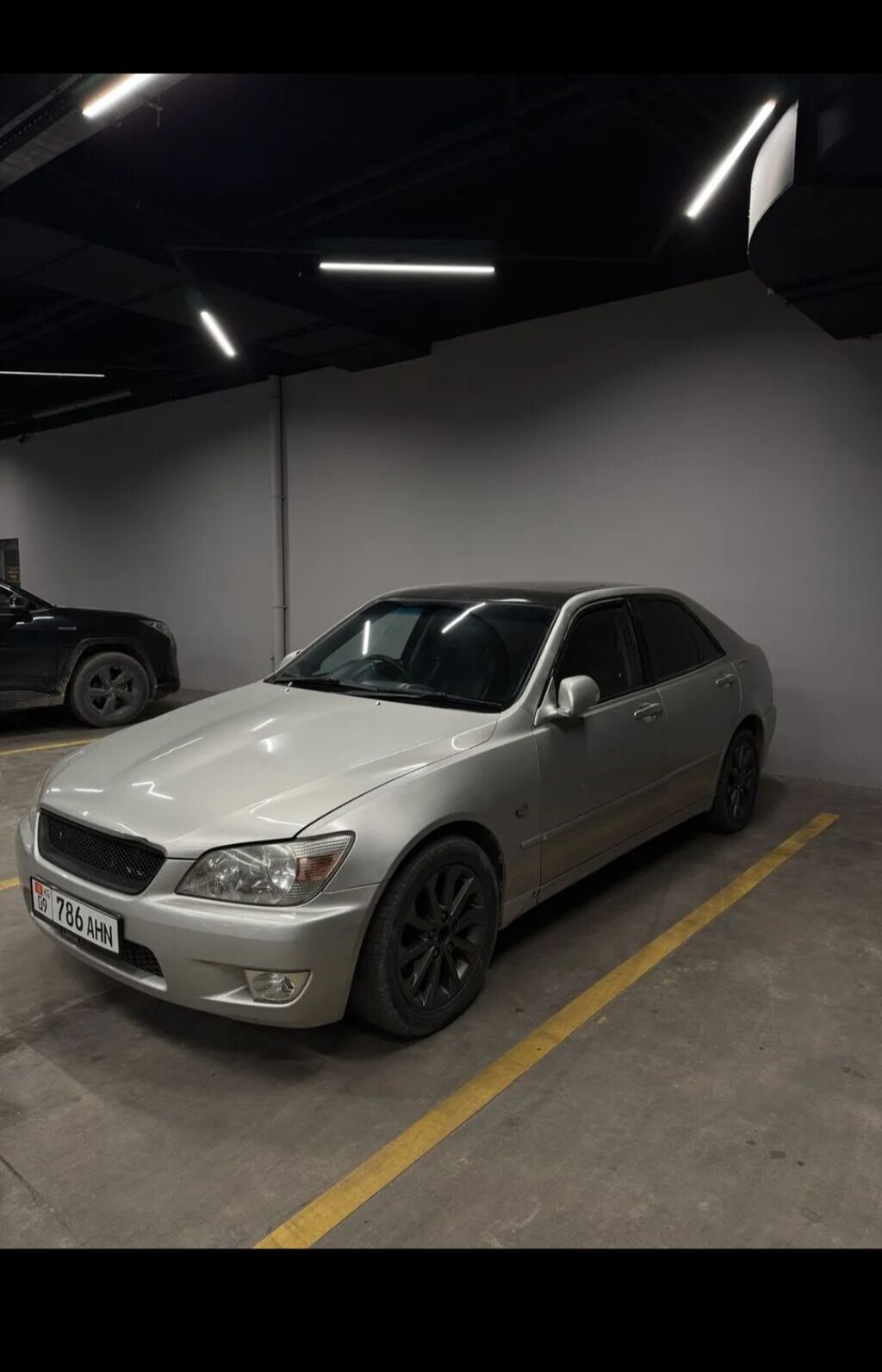 Lexus IS