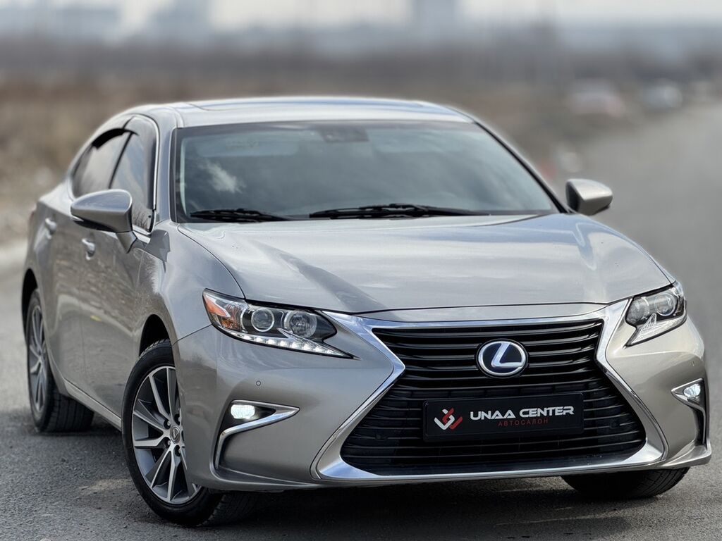 Lexus ES