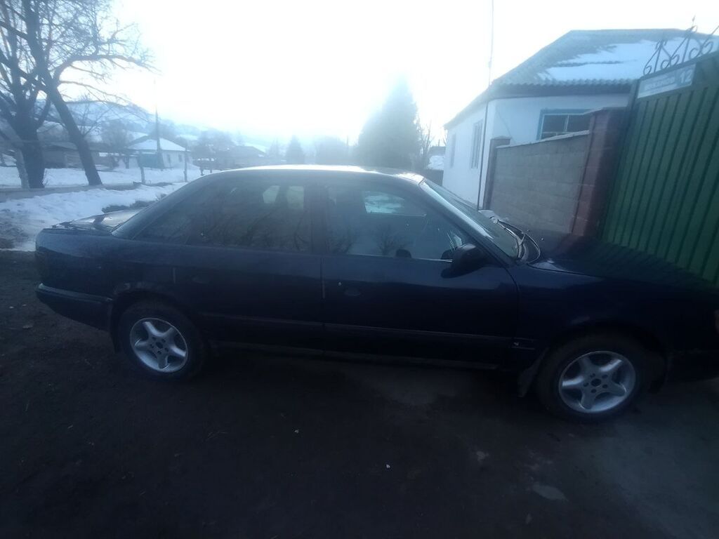 Audi 100