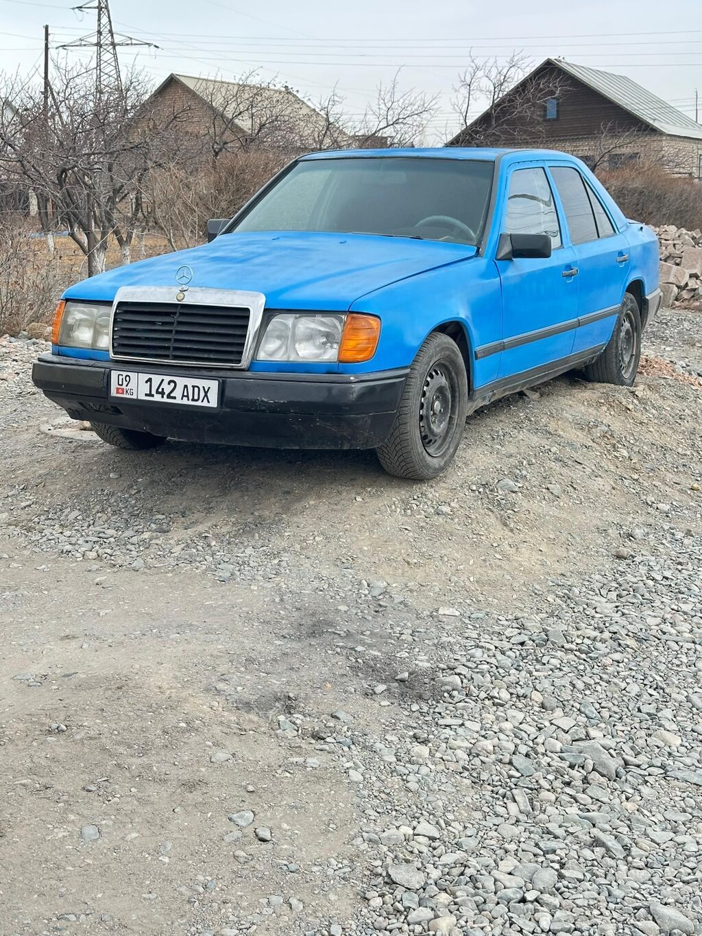 Mercedes-Benz W124