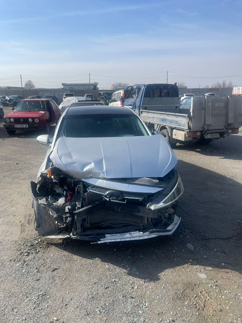 Продается автомобиль-Hyundai Elantra — отличная база под