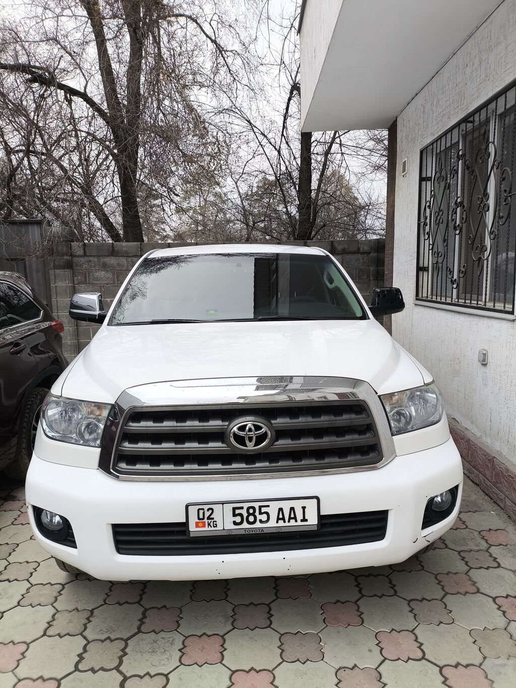 Toyota Sequoia