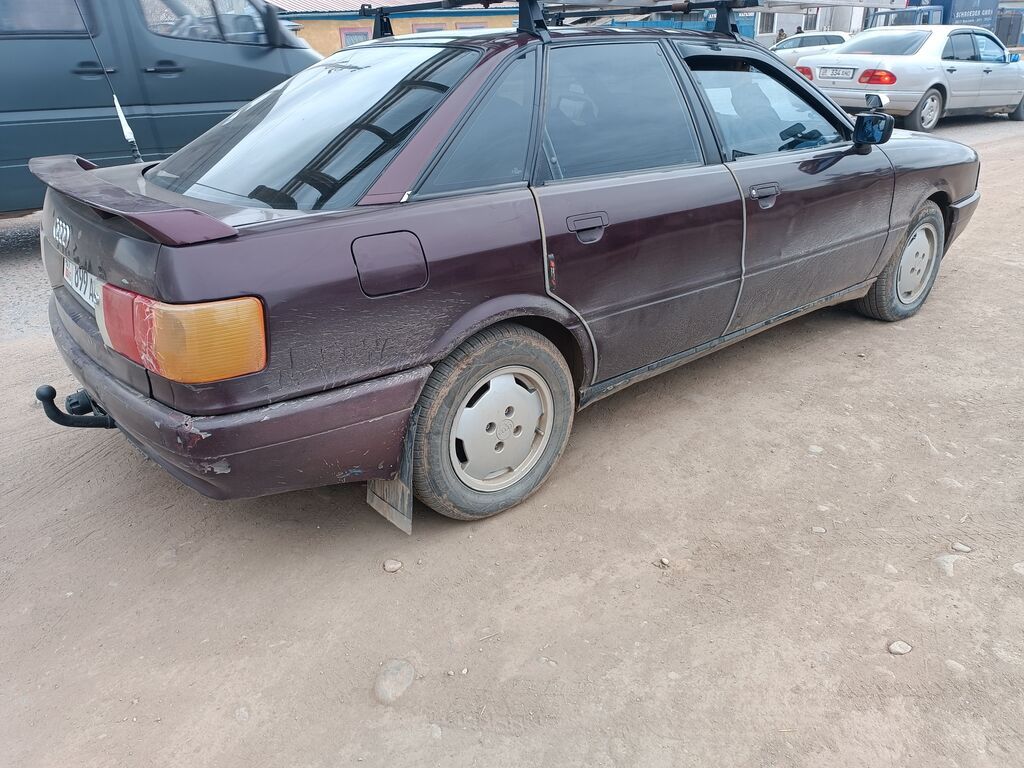 Audi 80