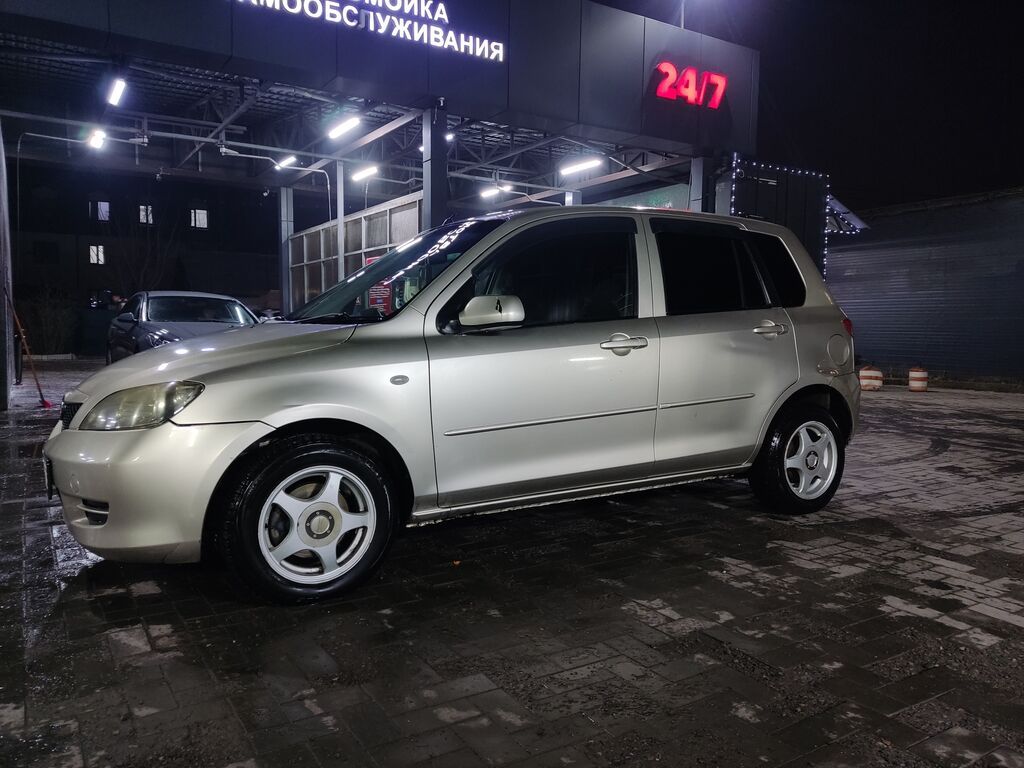 Mazda Demio