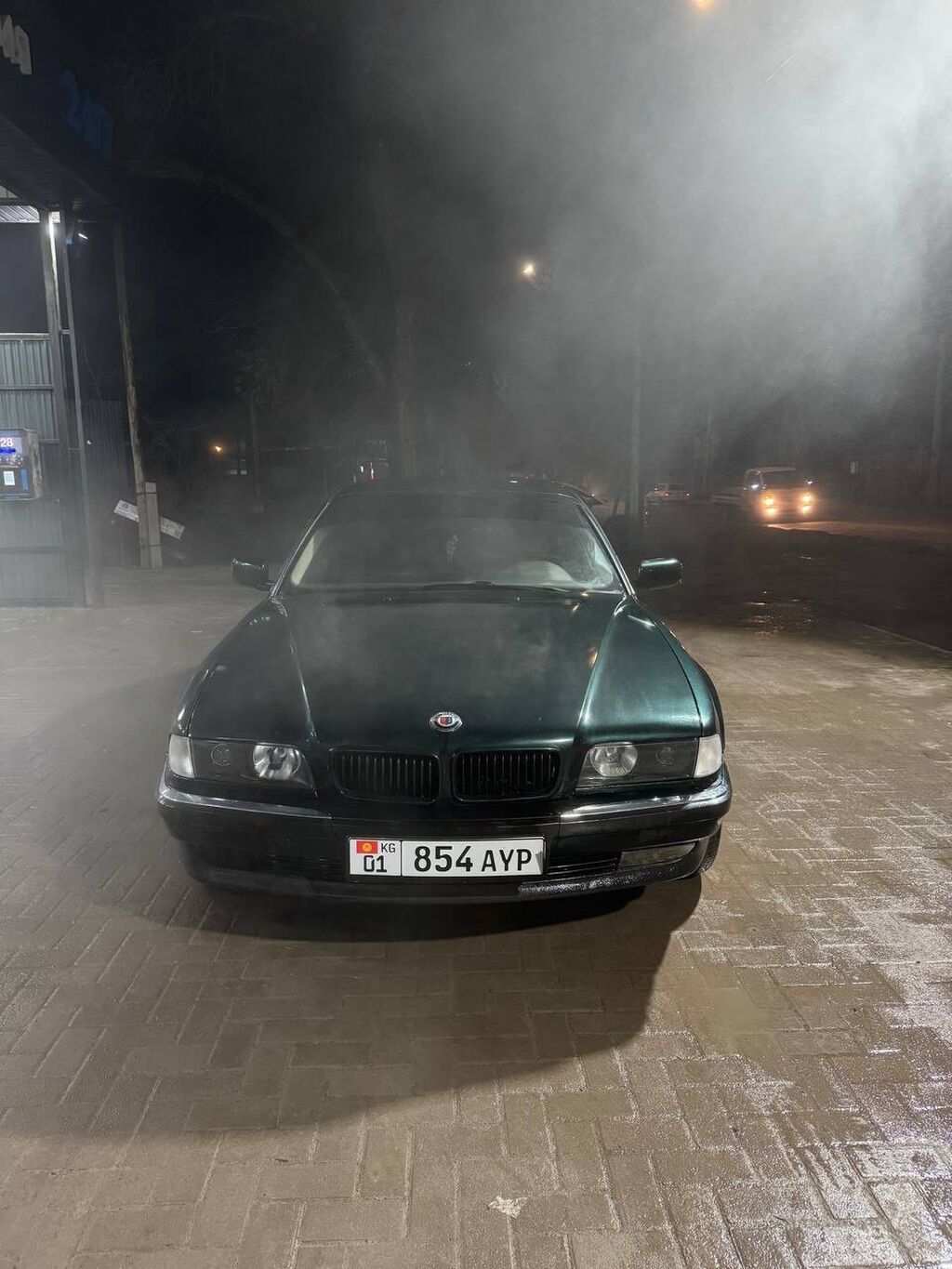 BMW 735