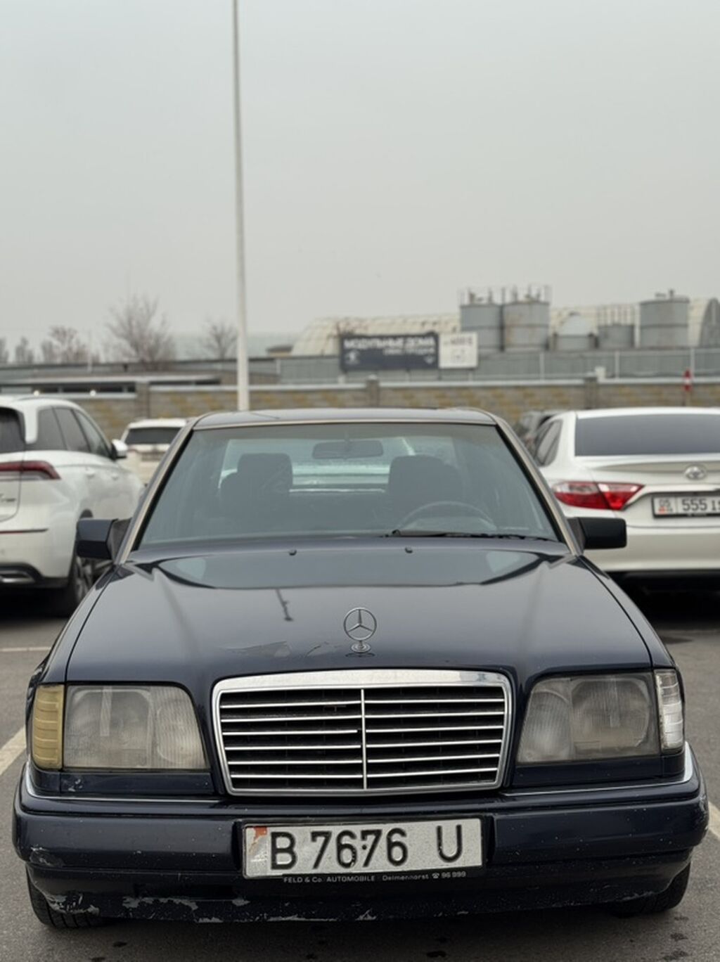 Mercedes-Benz W124