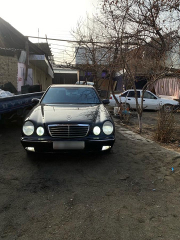 Mercedes-Benz E-Класс