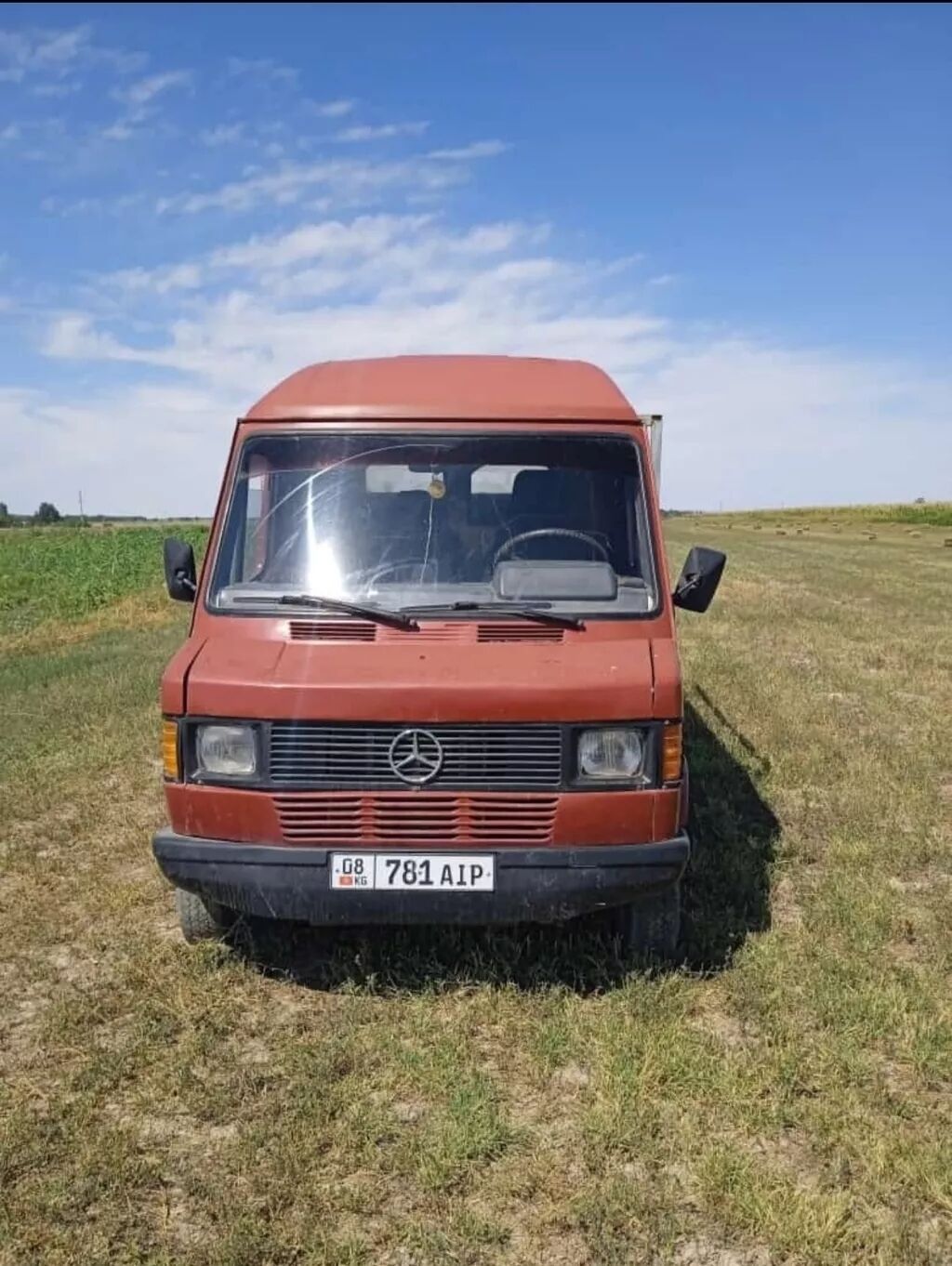 Mercedes-Benz 