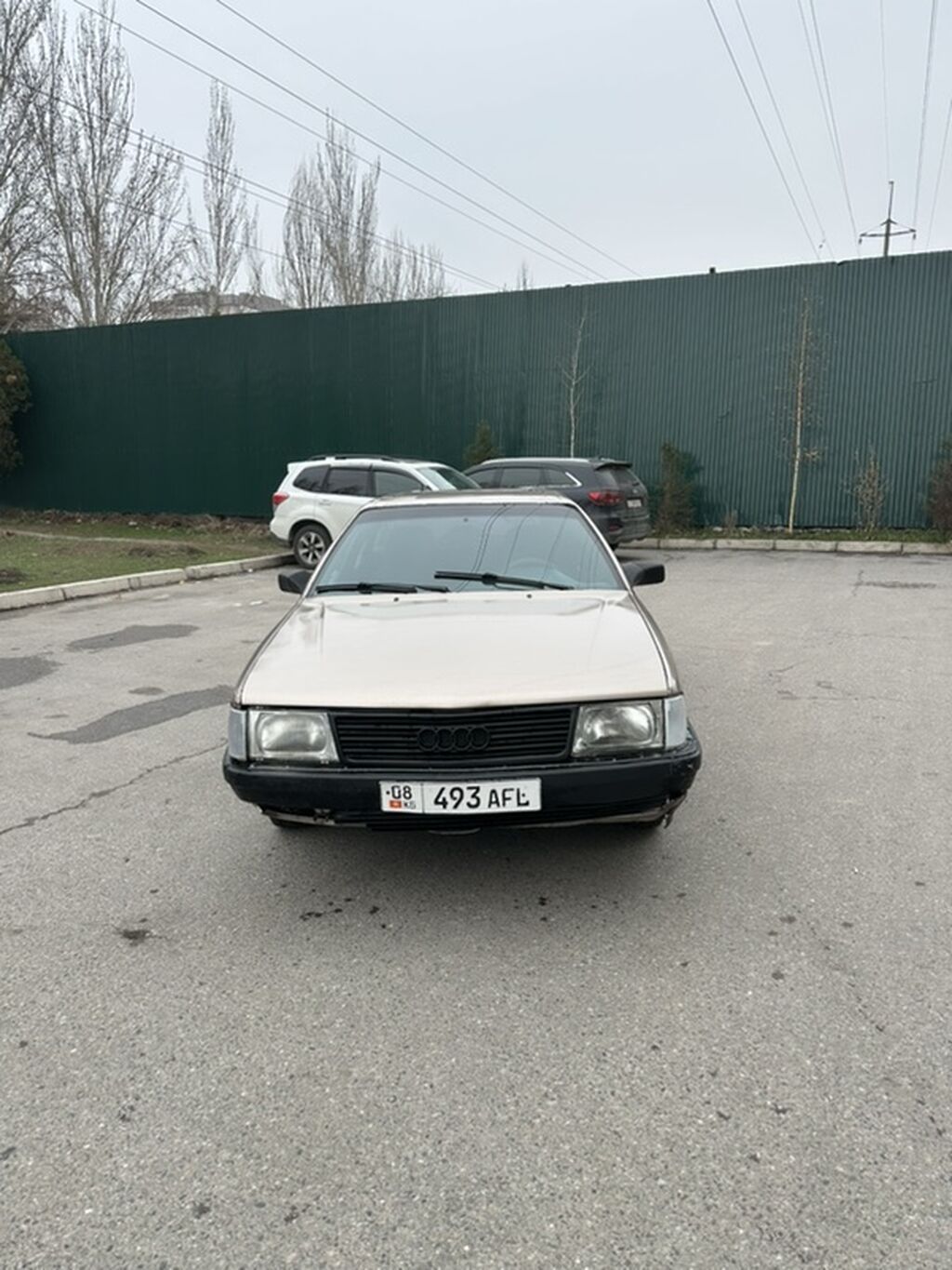 Audi 100