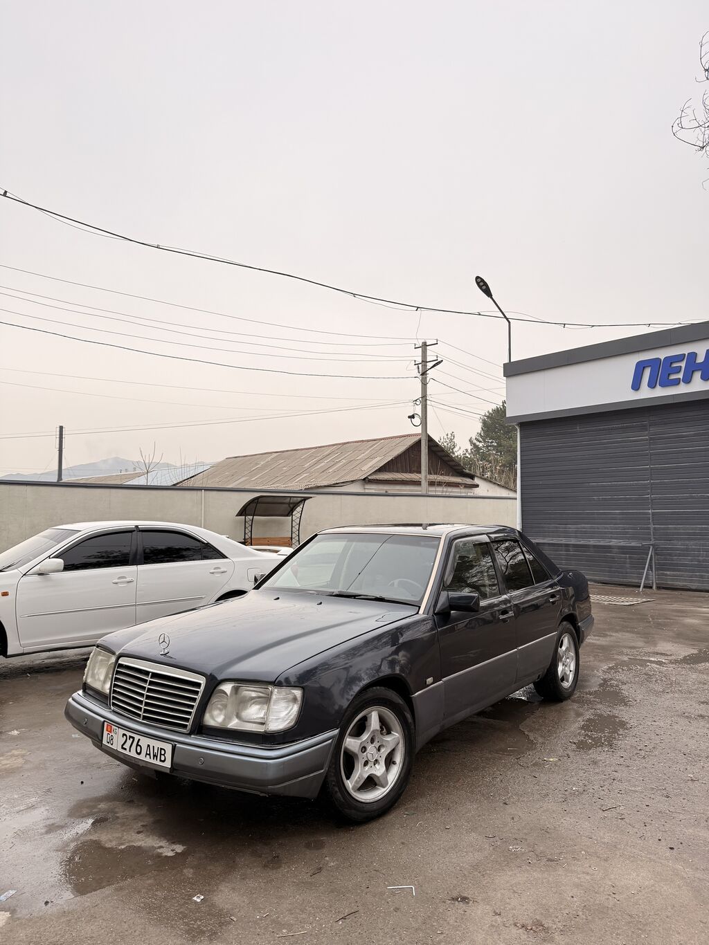Mercedes-Benz W124