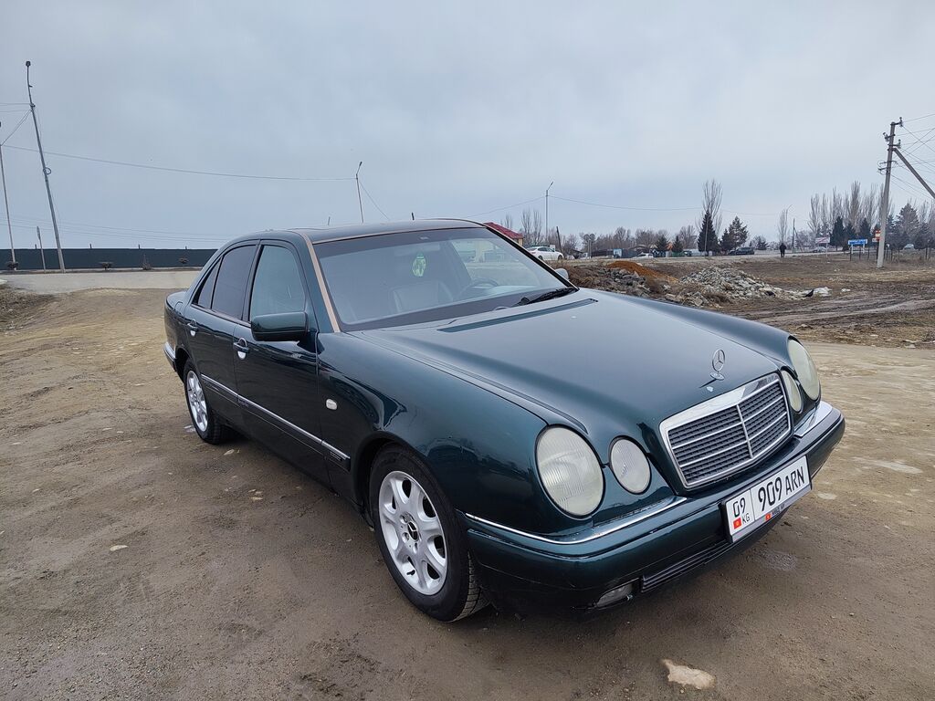 Mercedes-Benz 