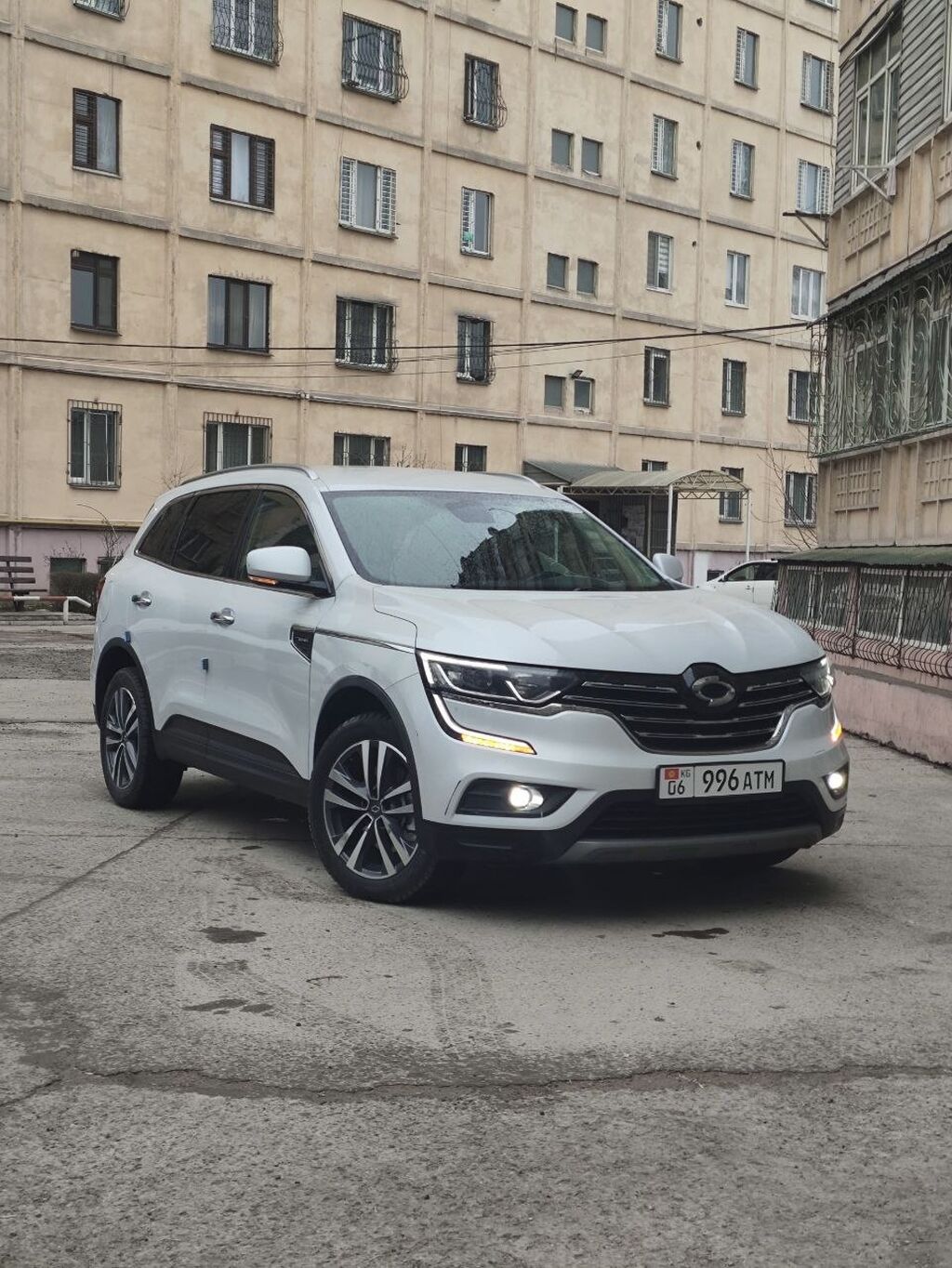 Renault QM6