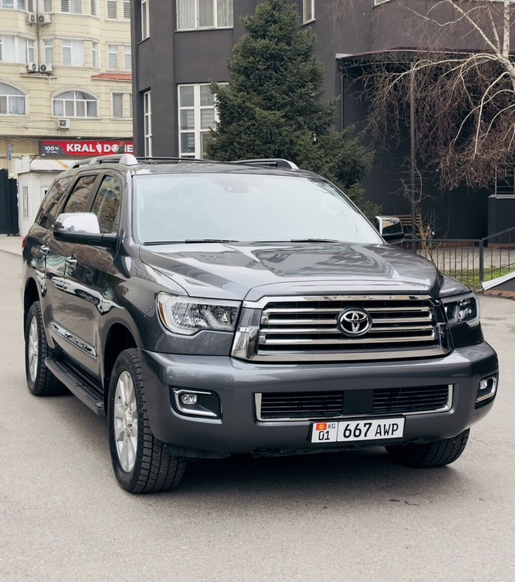 Toyota Sequoia