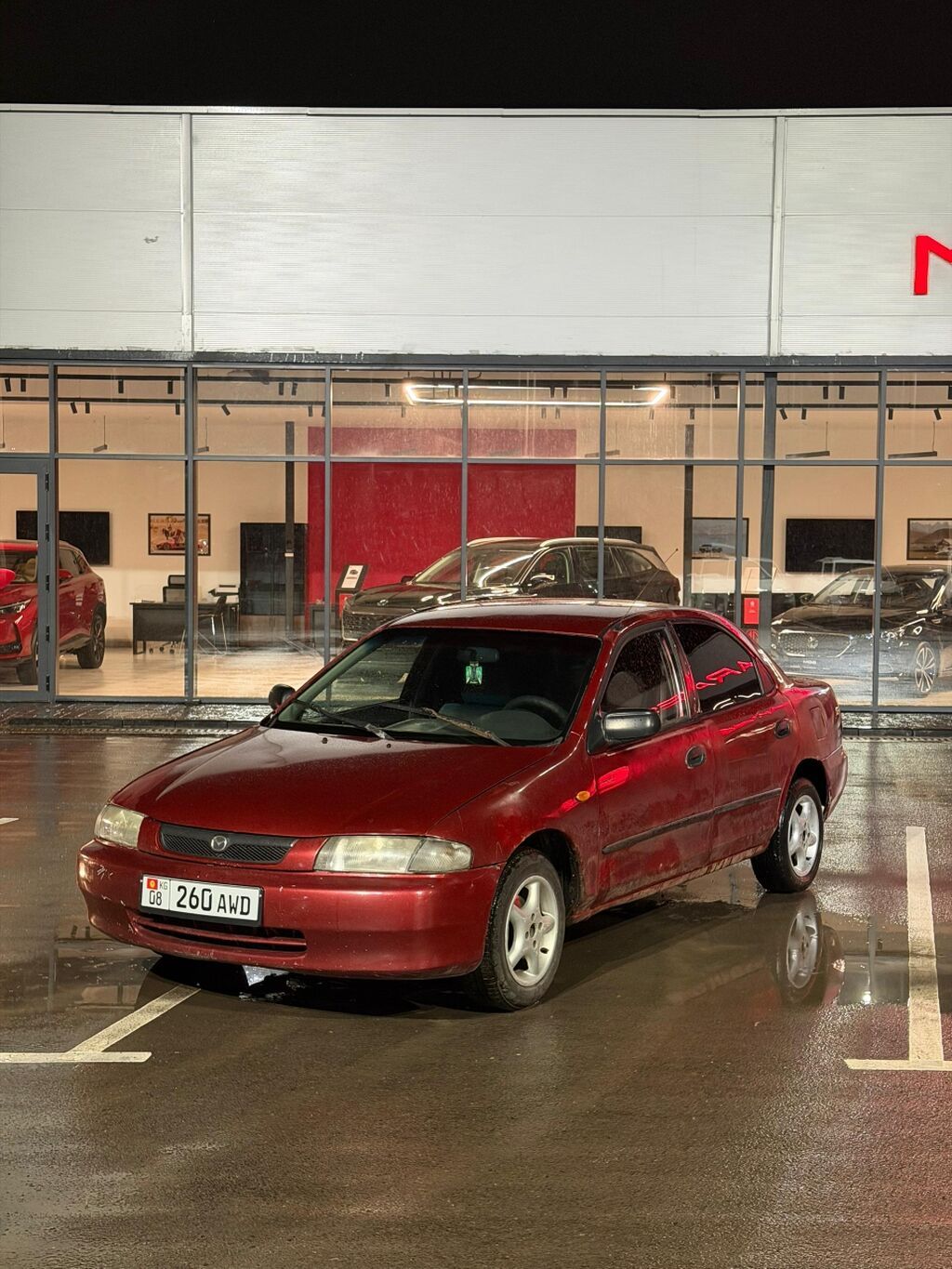 Mazda 323