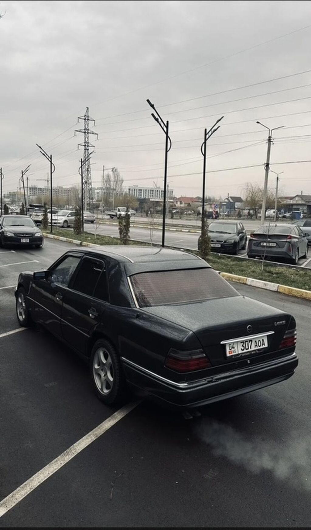 Mercedes-Benz W124
