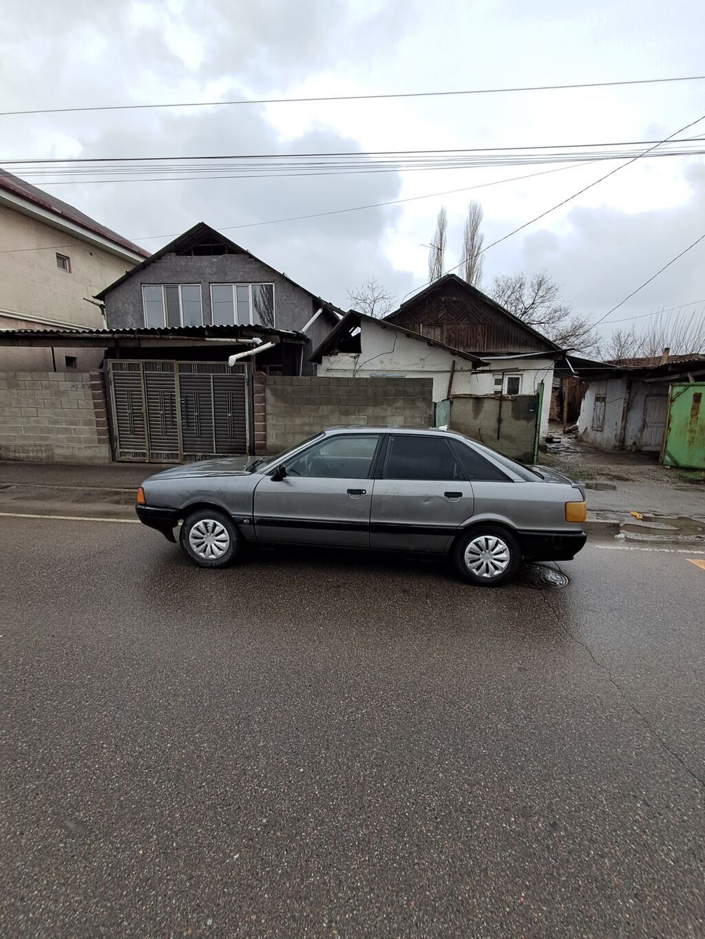 Audi 80