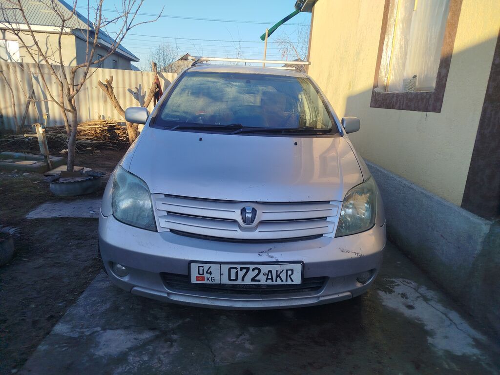 Toyota Ist