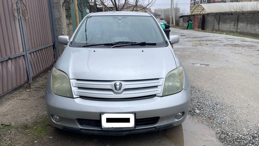 Toyota Ist