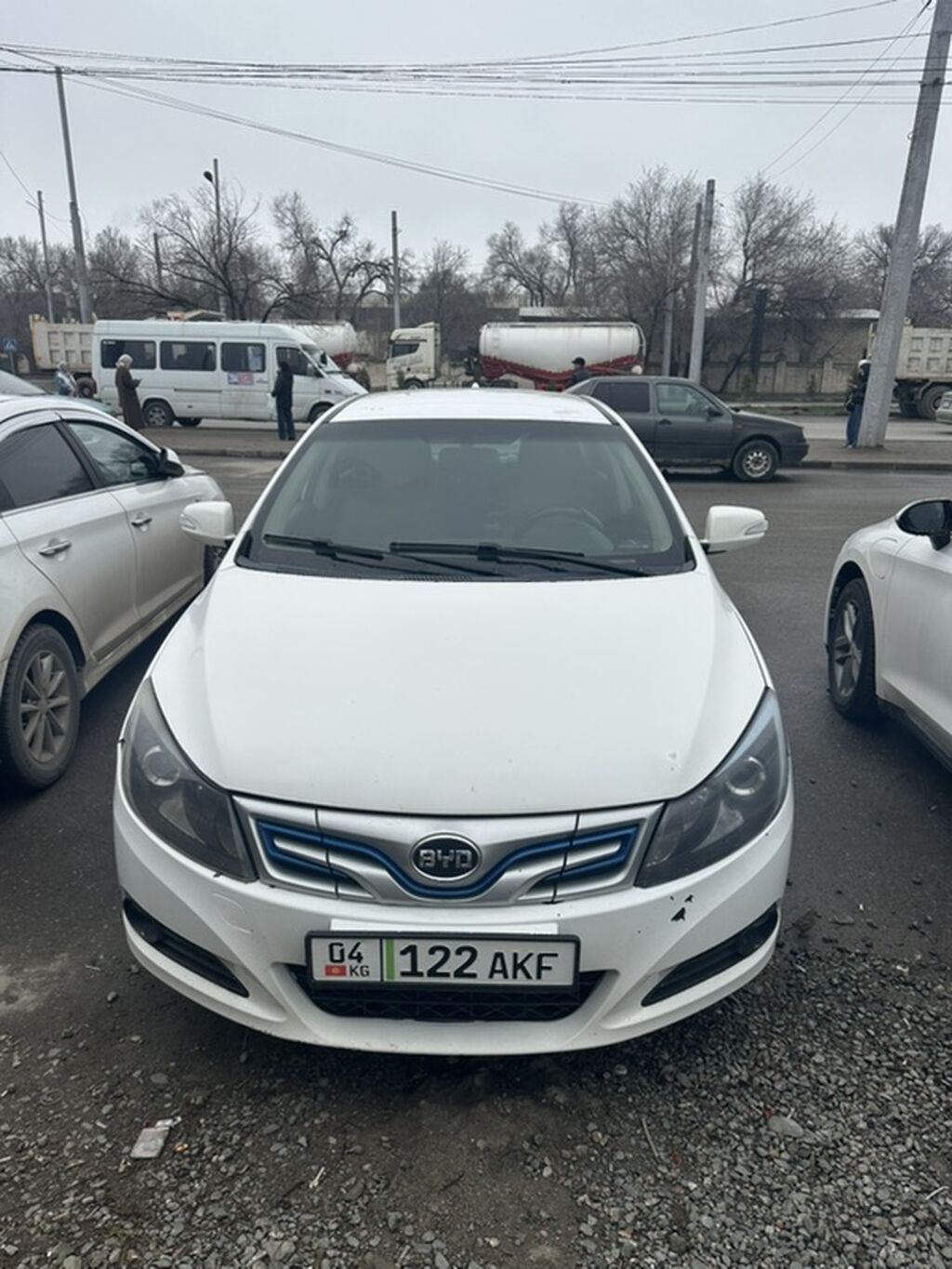 BYD E5