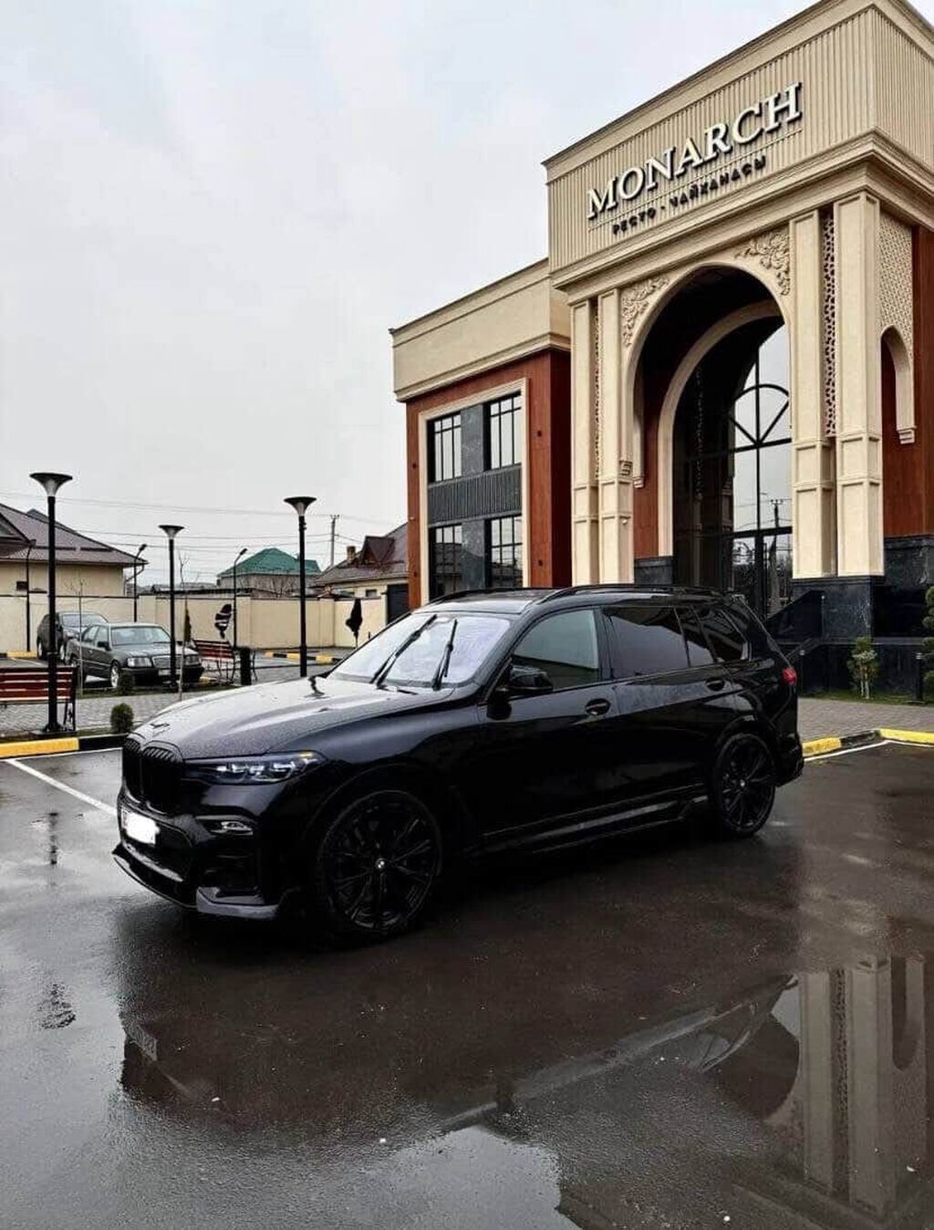 BMW X7