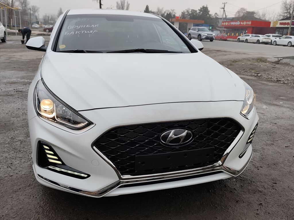 Hyundai Sonata