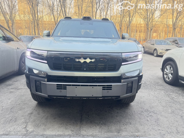 BYD FangChengBao Leopard 8