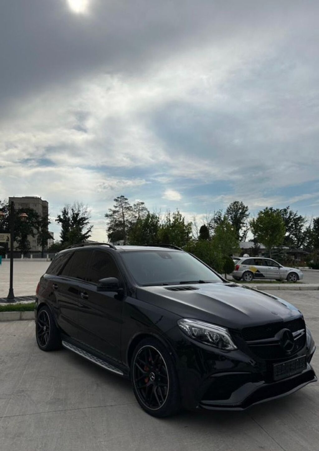 Mercedes-Benz GLE-Class