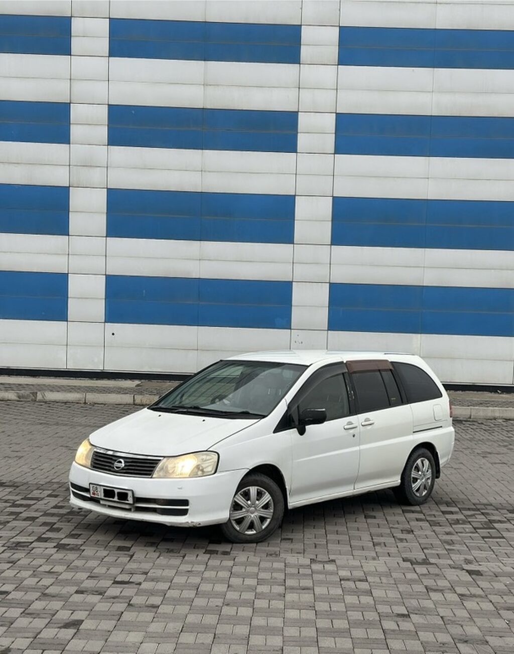 Nissan Liberty