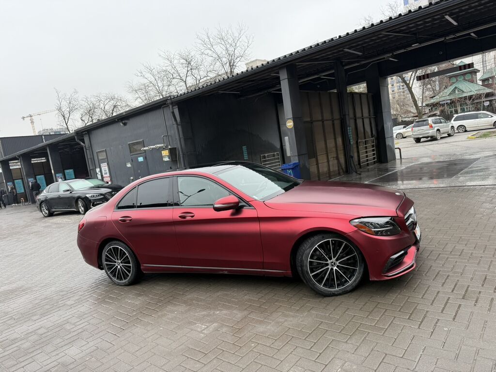 Mercedes-Benz C-Class