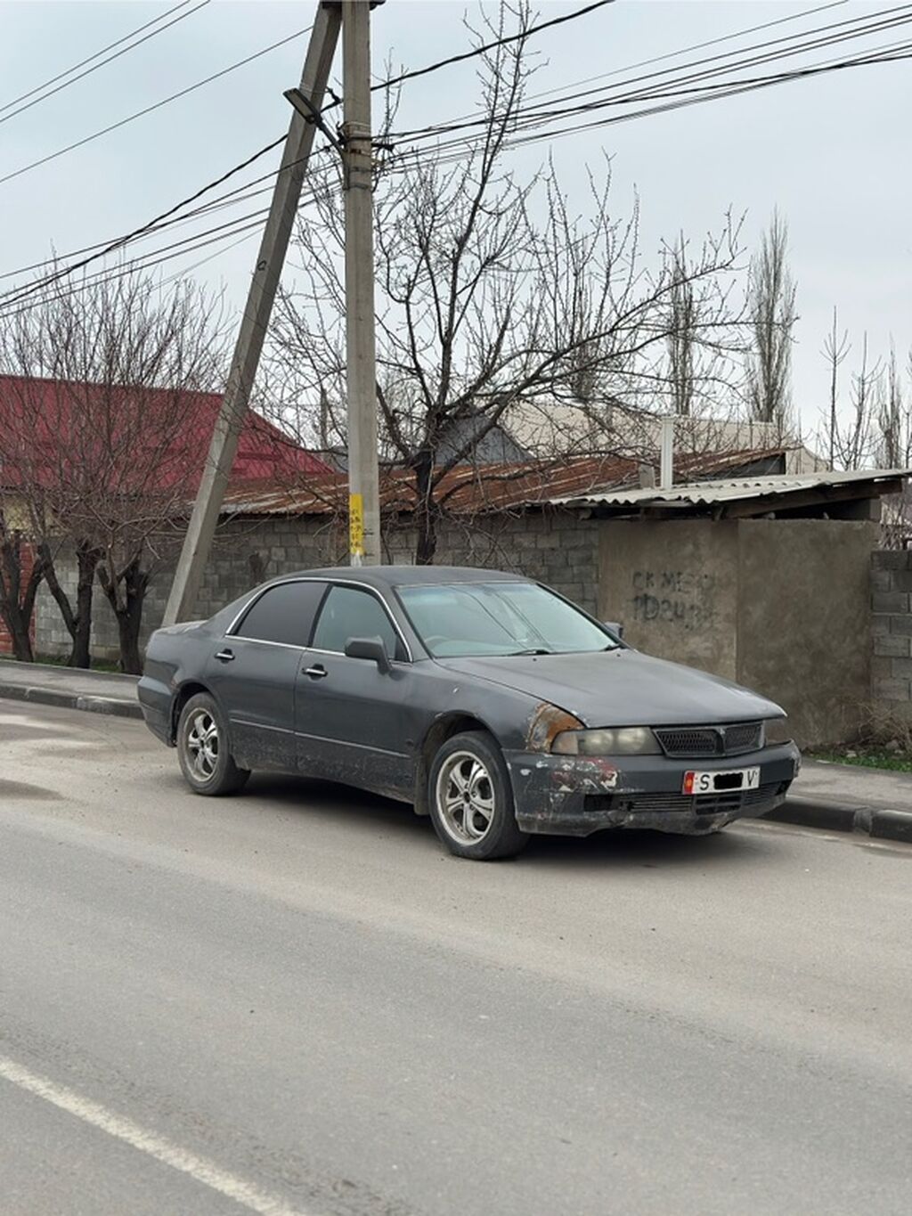 Mitsubishi Diamante