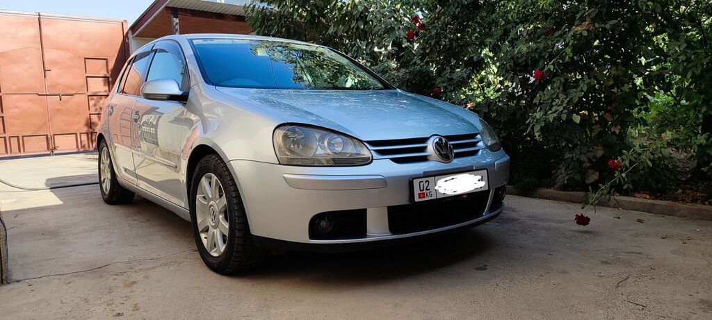 Volkswagen Golf V