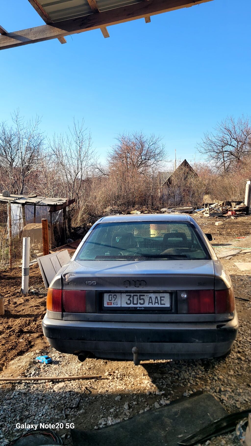 Audi 100