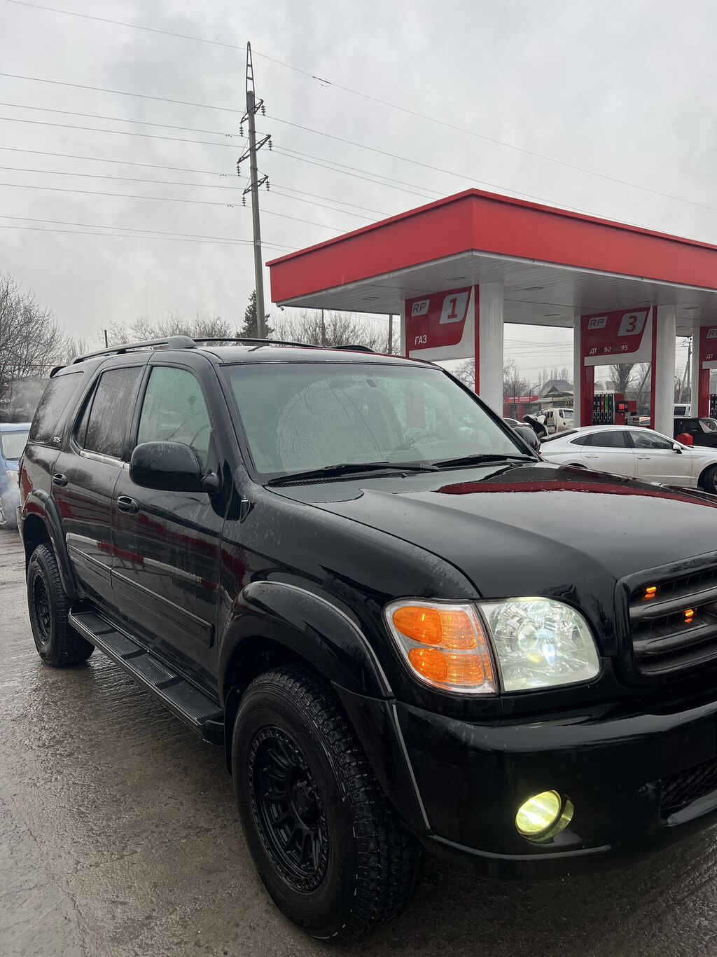 Toyota Sequoia