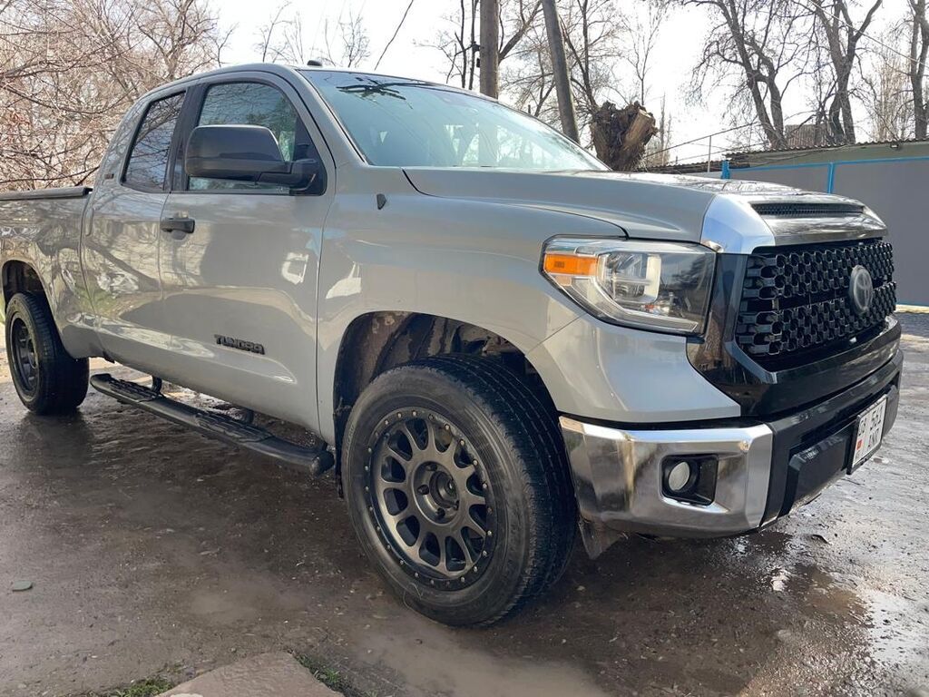 Toyota Тундра
