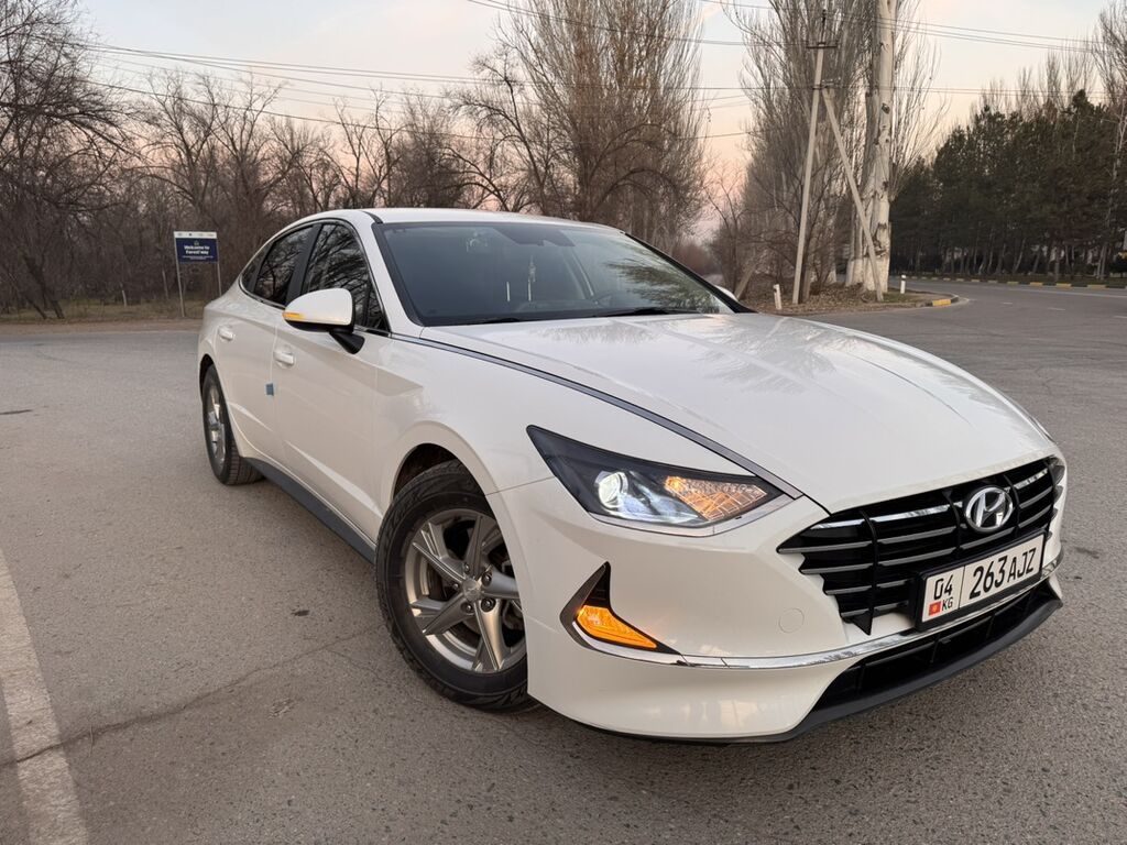 Hyundai Sonata