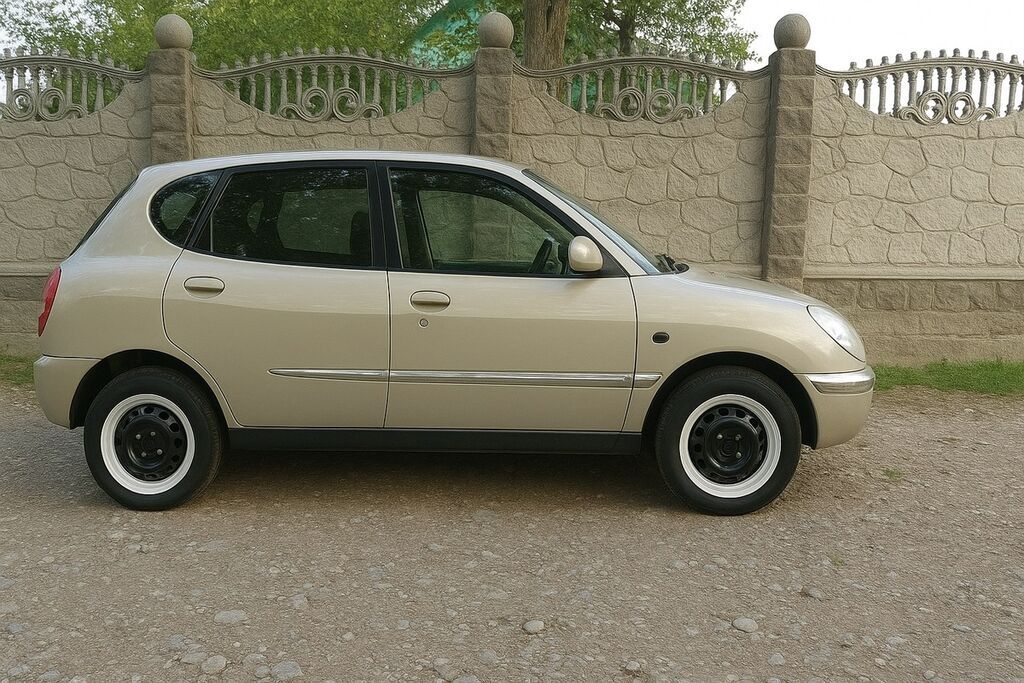 Daihatsu Sirion